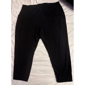 Reebok RBX Women's Plus Size‎ Black Ankle Crop Yoga Activewear Leggings, 3X